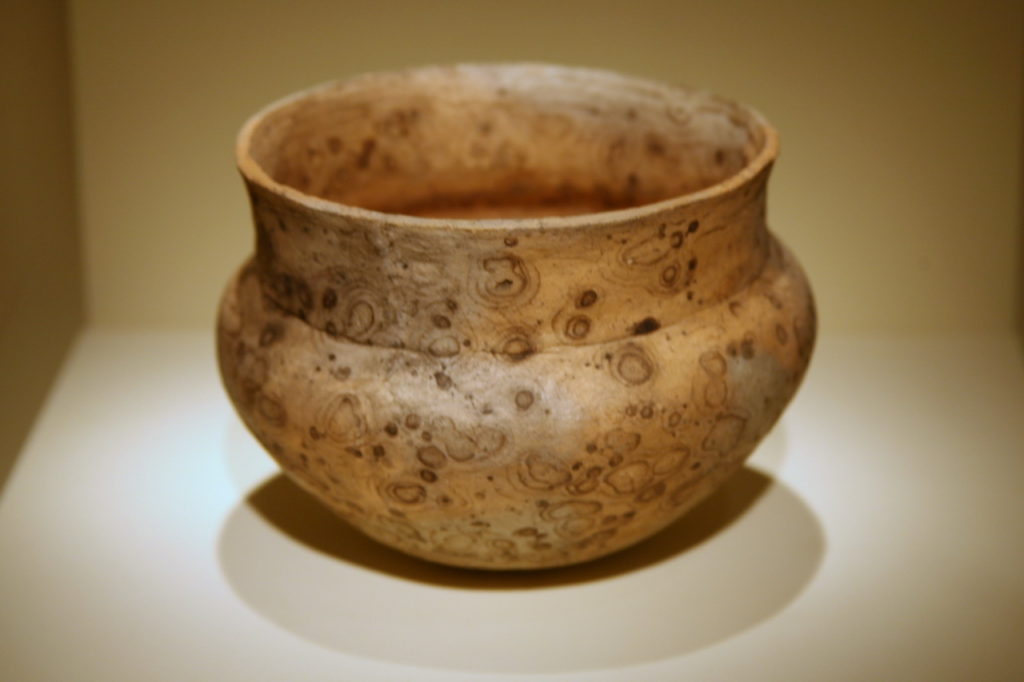 Traditional pottery of Bakongo people